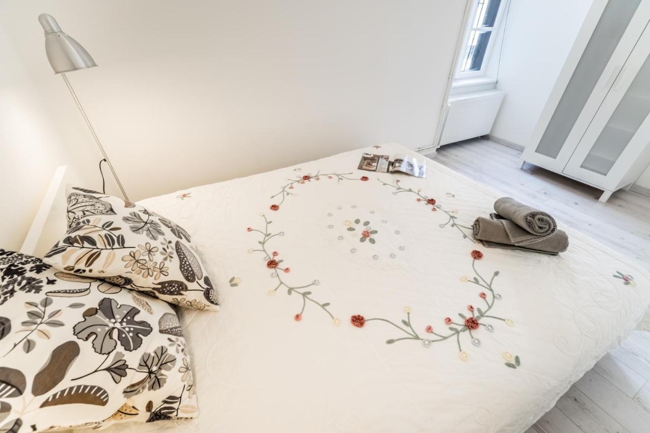 Corbie Downtown Apartment Budapest Kültér fotó